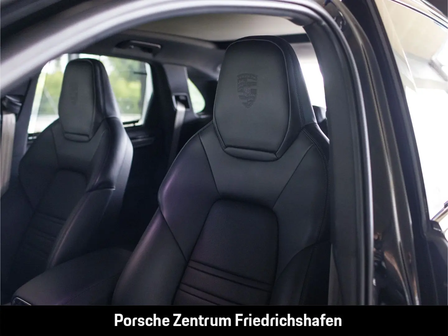 Cayenne E-Hybrid Platinum Edition Panoramadach B