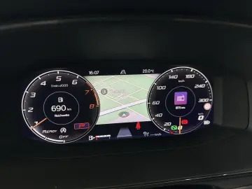 Formentor 1,5TSI DSG NAVI DCC 19´´ Assist L