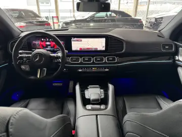 Mercedes-Benz GLE 300 d 4Matic/Coupe/AMG Premium