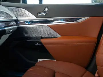 BMW 740 d xDrive M Sport Pro PANO*HUD