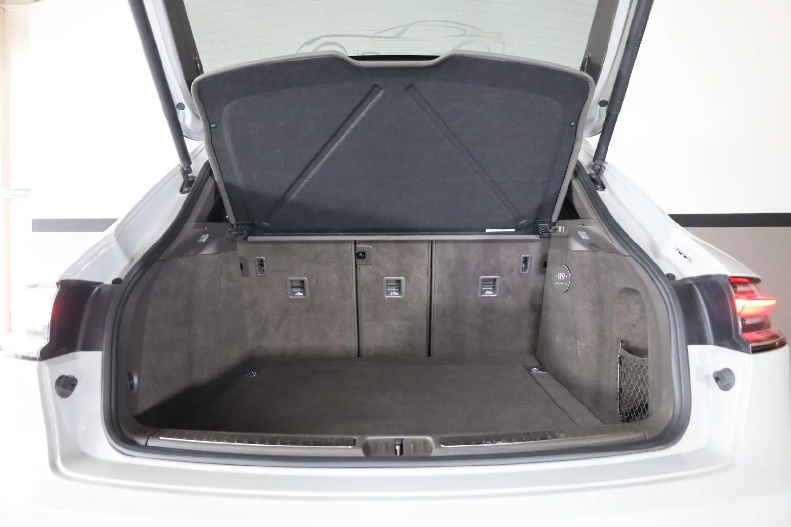 Macan 2.0 AWD/360*/PANO/APPLE/BOSÉ/SBL/LHZ/R20