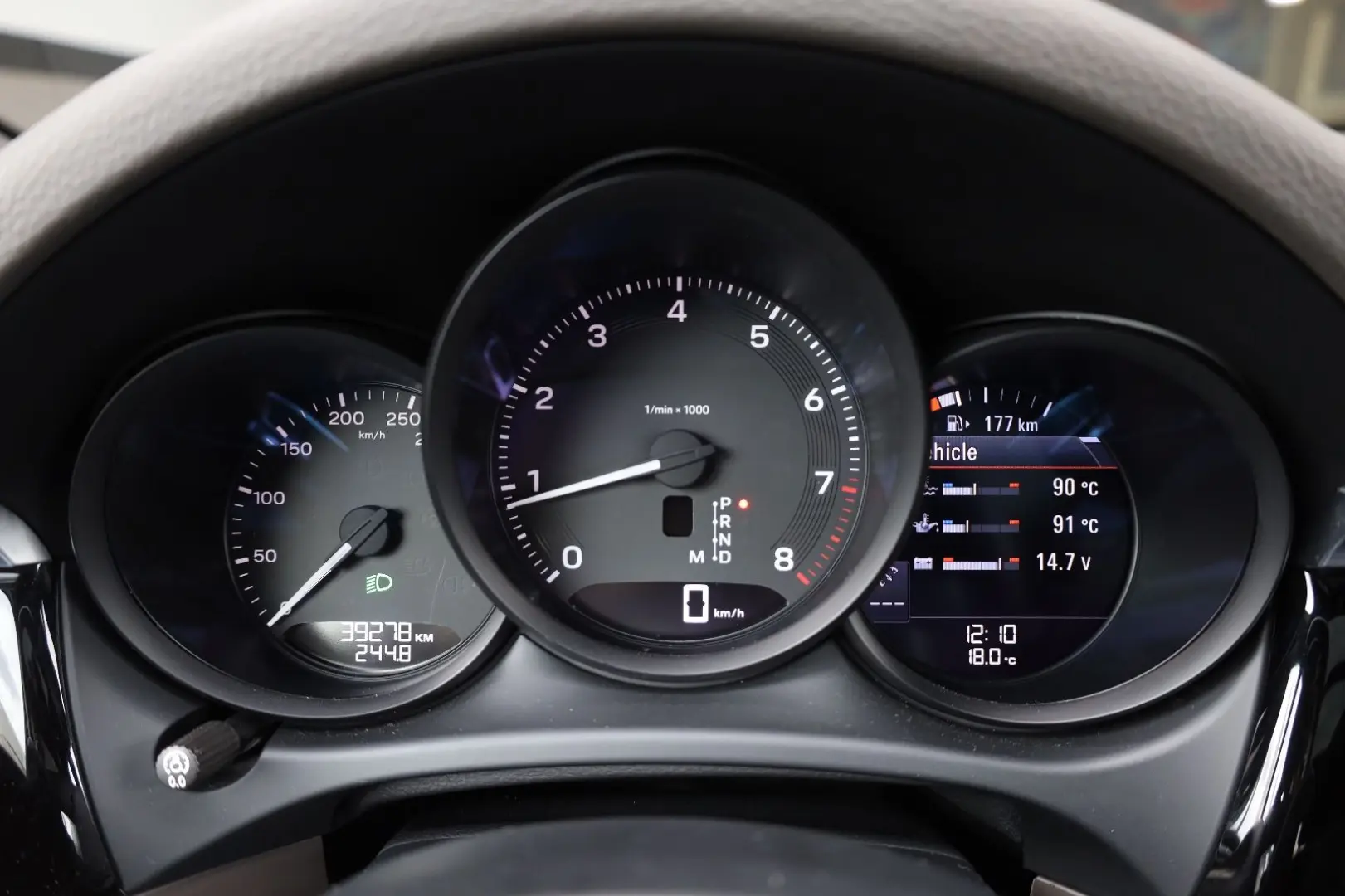 Macan 2.0 AWD/360*/PANO/APPLE/BOSÉ/SBL/LHZ/R20
