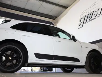 Macan 2.0 AWD/PANO/TTW/SHZ/LHZ/SBL/BOSÉ/SPUR/R19