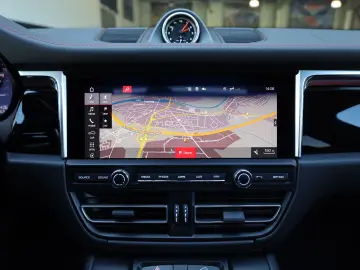 Macan 2.0 AWD/PANO/TTW/SHZ/LHZ/SBL/BOSÉ/SPUR/R19