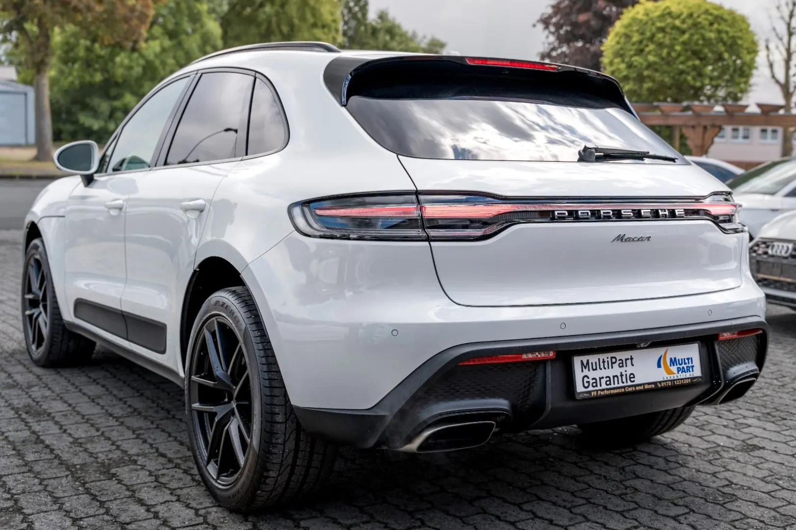 Macan 2,0 Aut Facelift/Pano/Navi/360*Bose/Matrix