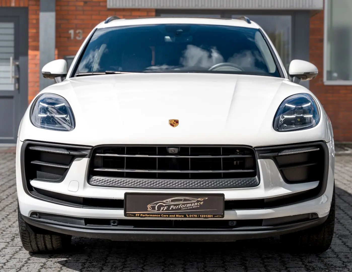 Macan 2,0 Aut Facelift/Pano/Navi/360*Bose/Matrix