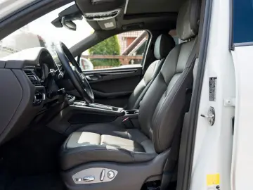 Macan 2,0 Aut Facelift/Pano/Navi/360*Bose/Matrix