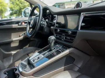 Macan 2,0 Aut Facelift/Pano/Navi/360*Bose/Matrix