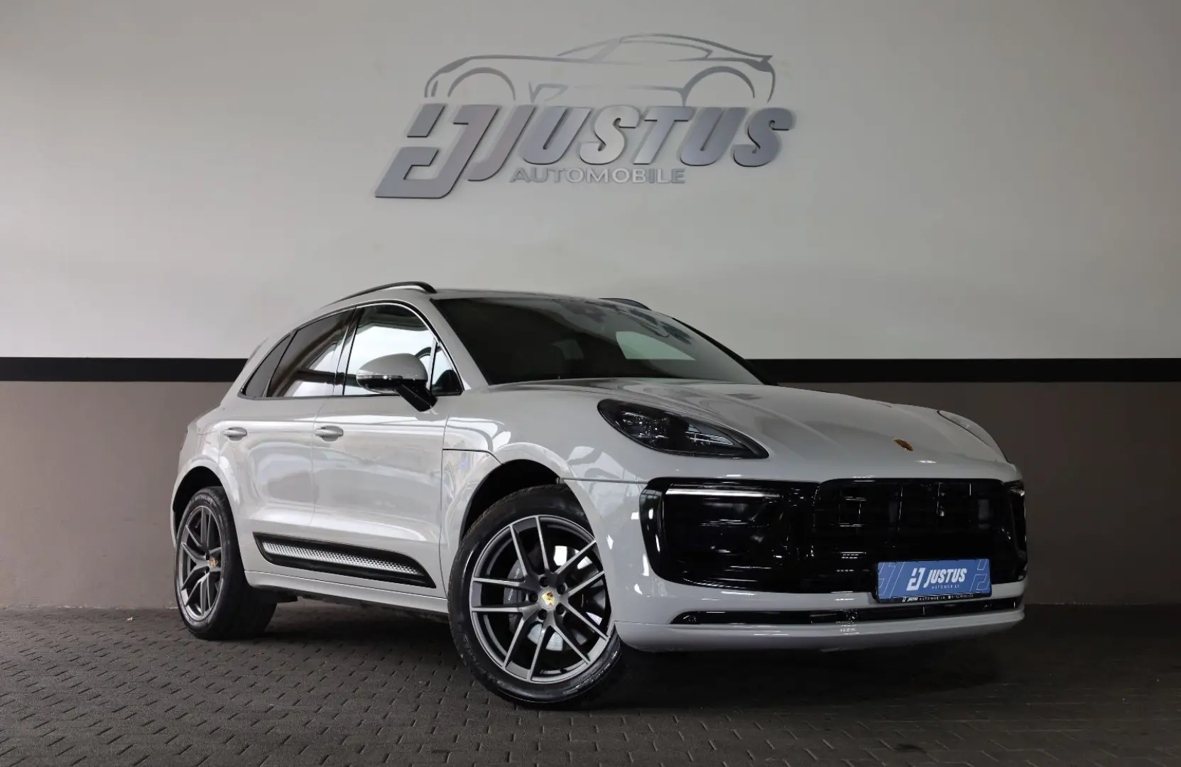 Macan 2.0 AWD/360*/PANO/APPLE/BOSÉ/SBL/LHZ/R20