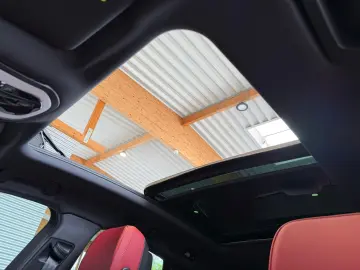 Macan /LED/360° KAMERA/APPLE CARPLAY/BOSE®