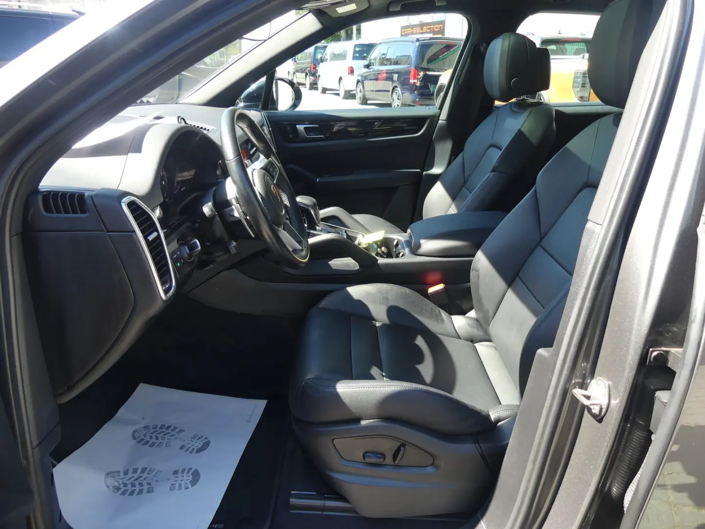 Cayenne E-Hybrid Sportpaket MATRIX/PANO/21ZOLL