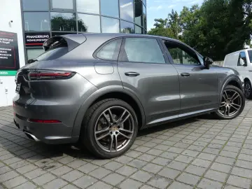 Cayenne E-Hybrid Sportpaket MATRIX/PANO/21ZOLL