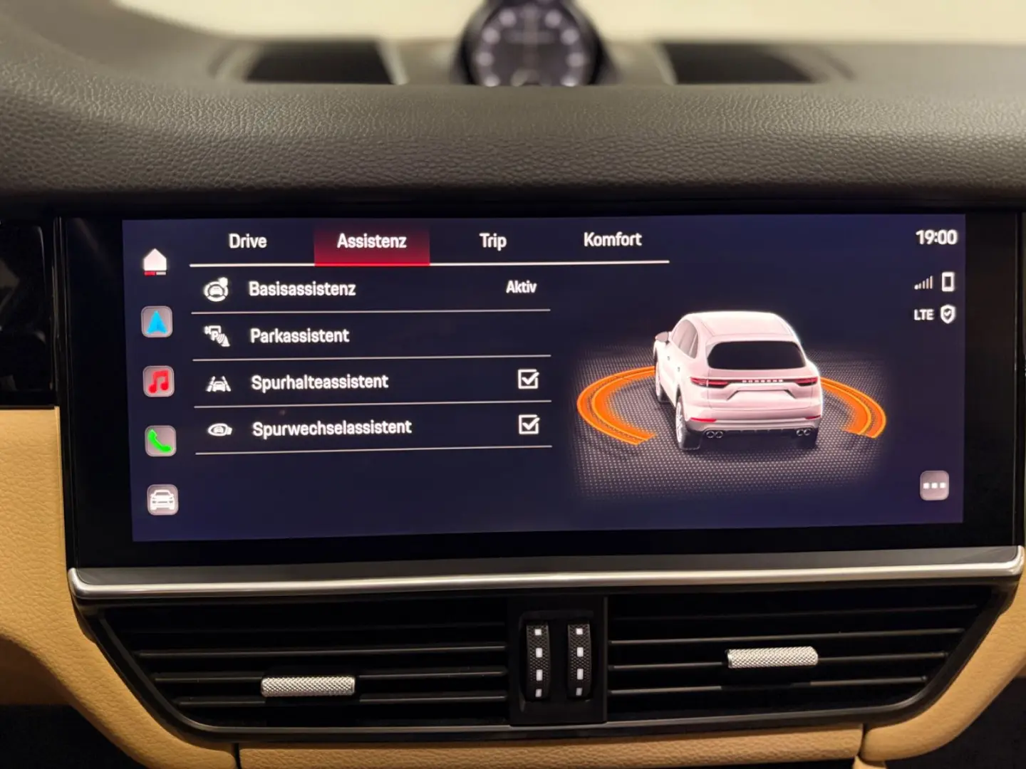 Cayenne E-Hybrid Platinum Burmester 360° Massage