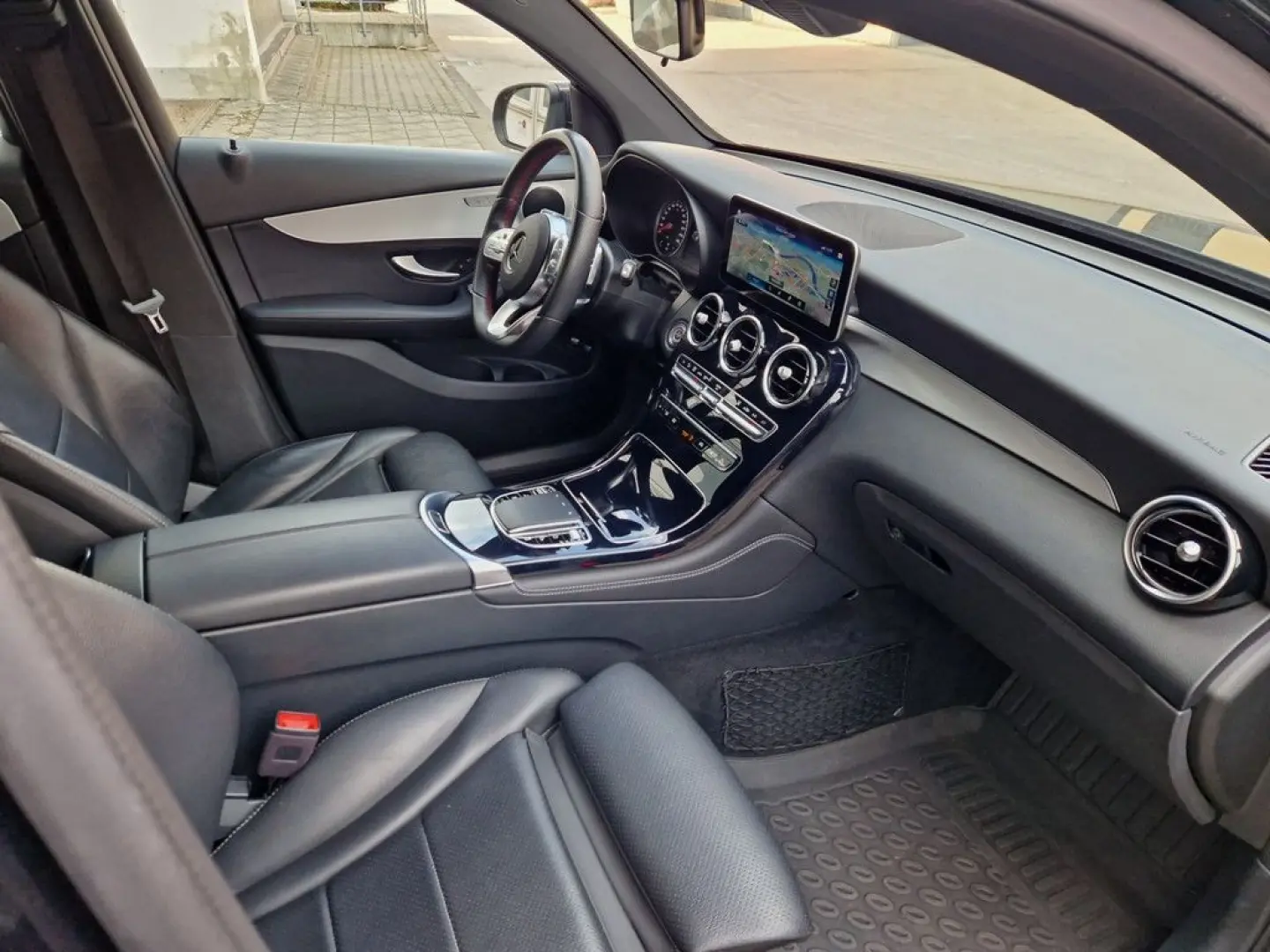 GLC 200 d 4MATIC Coupé Autom.Kamera  ALU-19