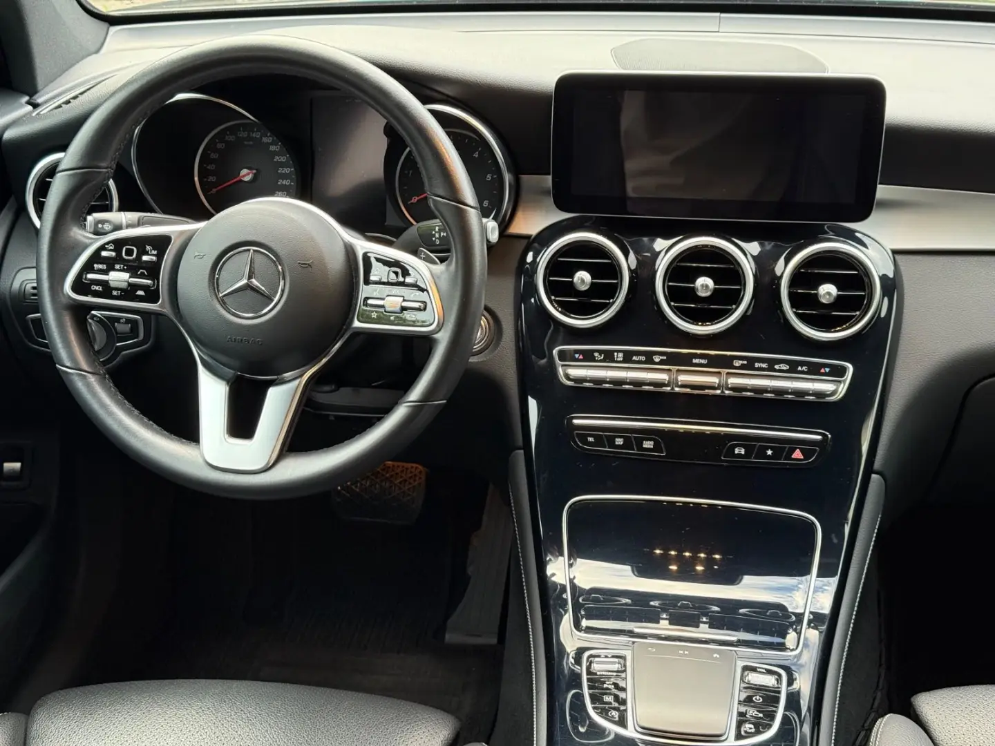 GLC 220 d Coupe 4Matic * ACC*Kamera*LED*1.Hand *