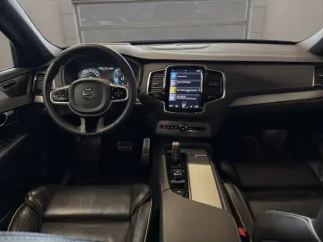 XC90 B5 (Diesel)- R Design ACC AHK AUT Kam. Navi
