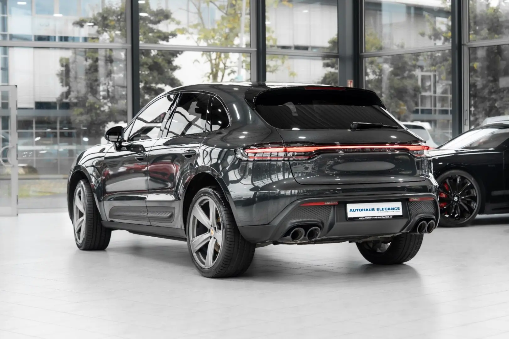 Macan S*CARBON*CHRONO*PANO*LED*21