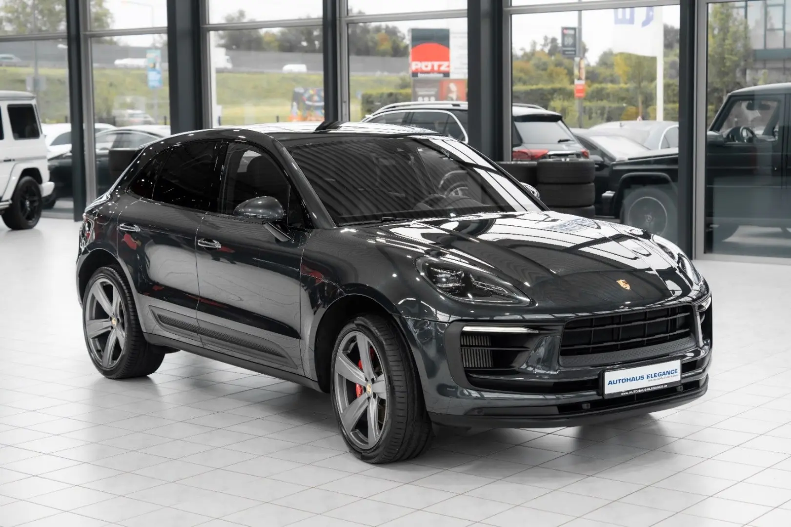 Macan S*CARBON*CHRONO*PANO*LED*21