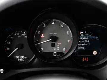 Macan S*CARBON*CHRONO*PANO*LED*21
