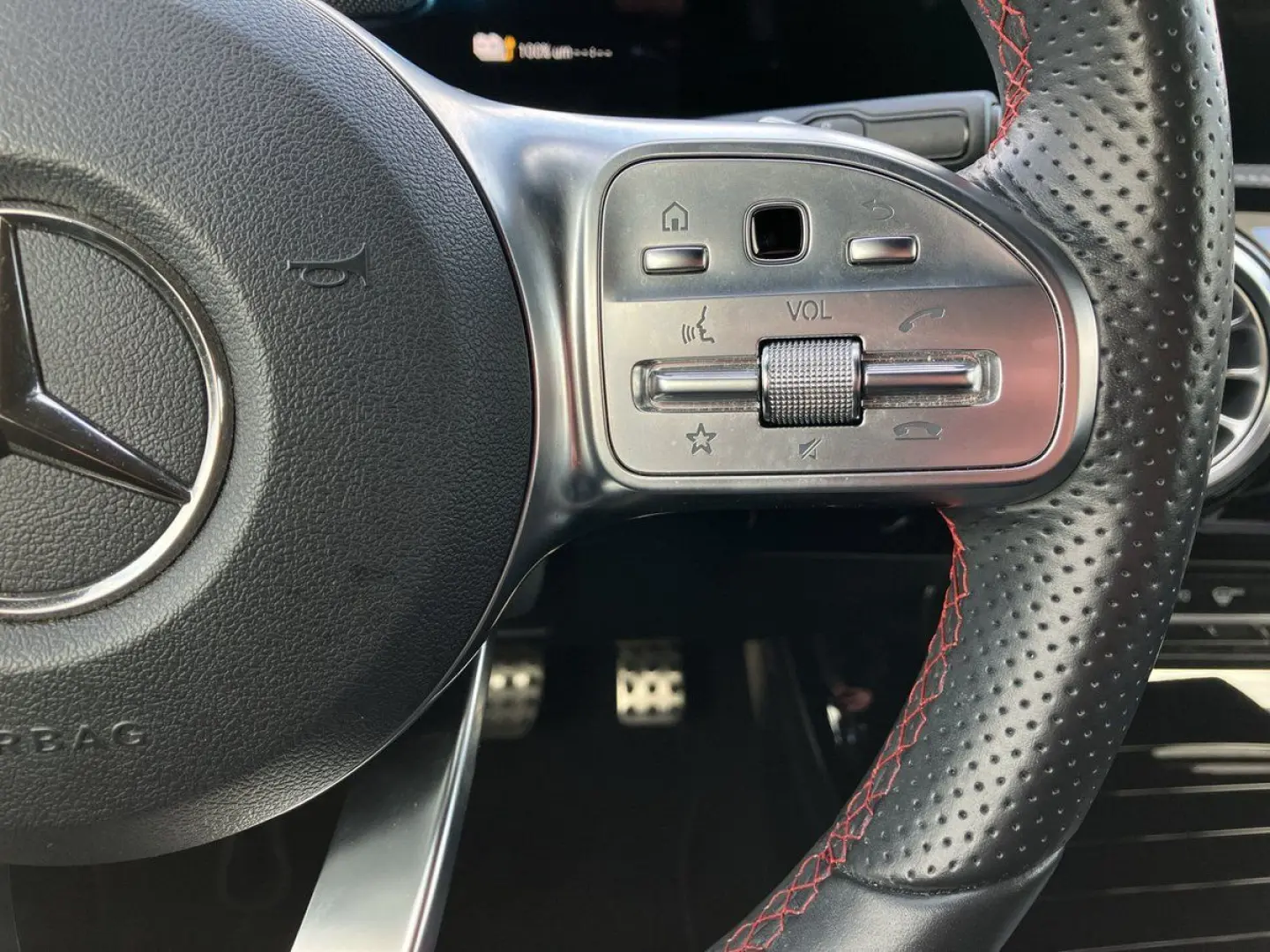 A 250 E AMG LINE DCT +LED+NAVI+TEMPOMAT+KAMERA+