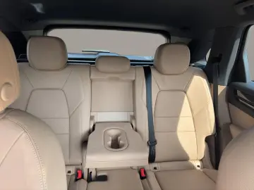 Cayenne Sport
