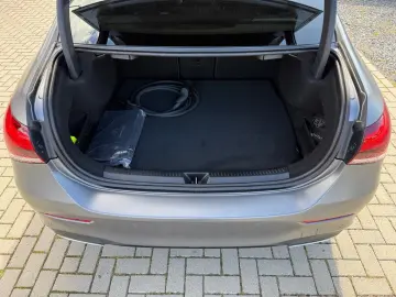 A 250 e Lim. AMG Line +Burmester+Designo magno+