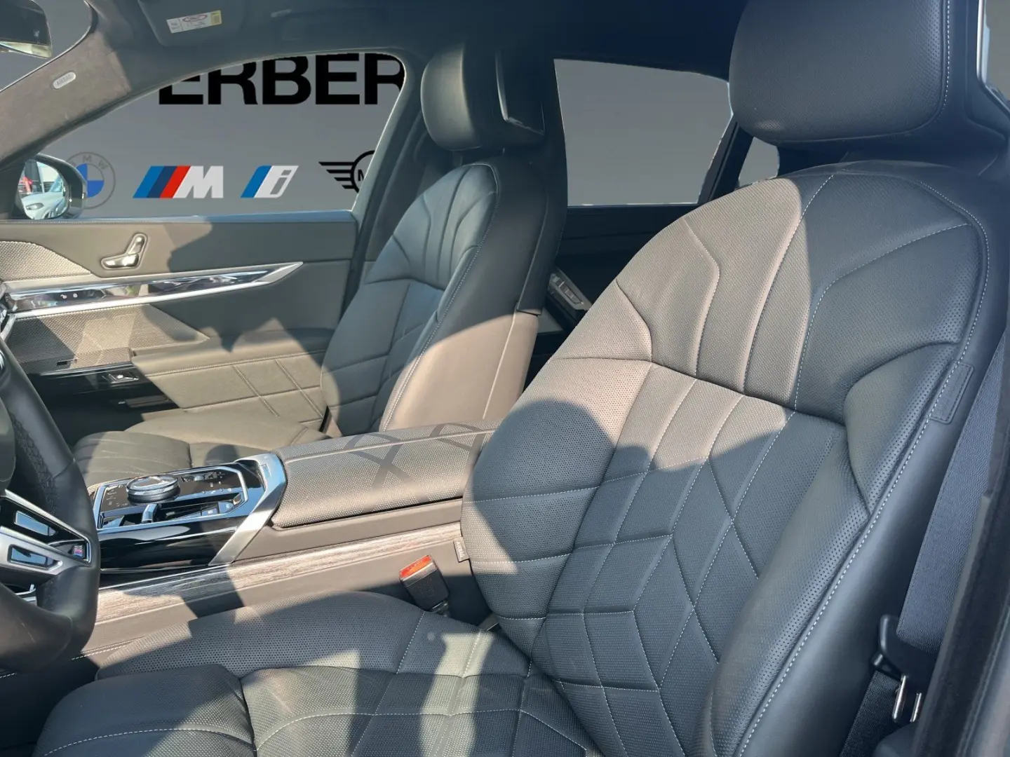 i7 xDrive