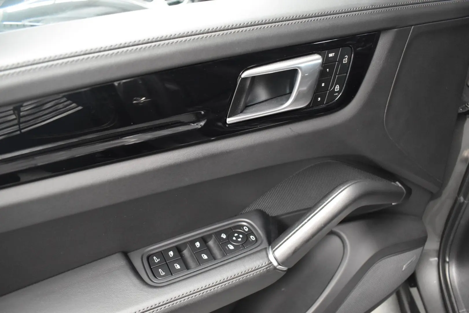 Cayenne Tiptronic S*BOSE*PANO*SPORT*SOFT-CLOSE*