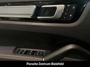 Cayenne GTS Coupe BOSE Panoramadach InnoDrive