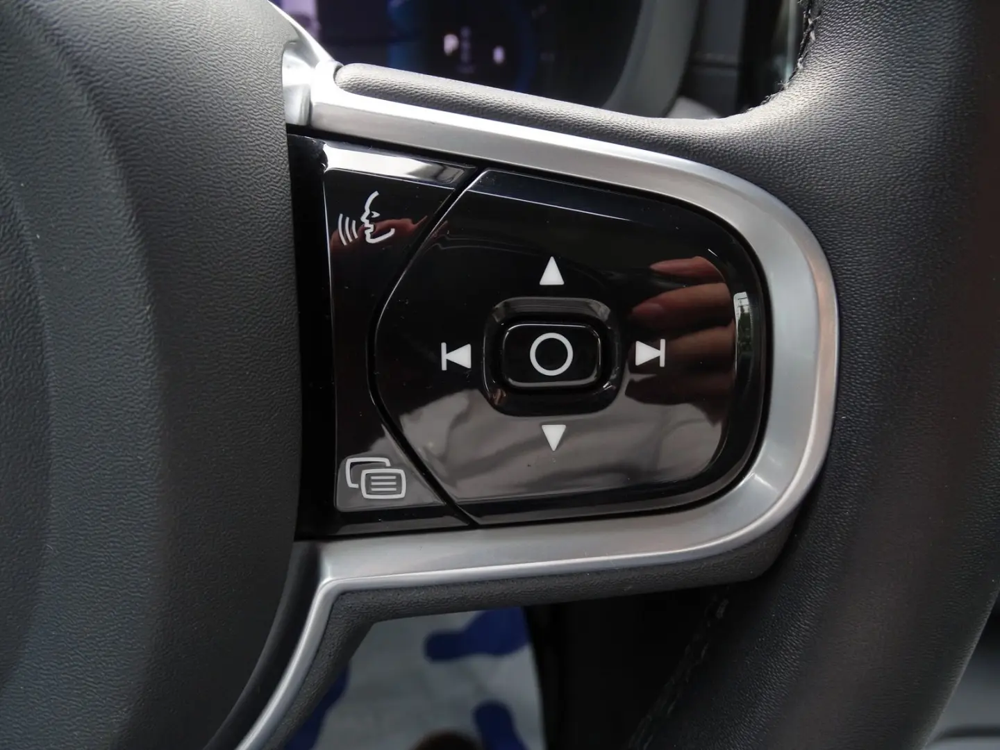 XC60 2.0 Aut. LED ACC Navi Pano