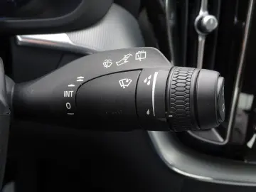 XC60 2.0 Aut. LED ACC Navi Pano