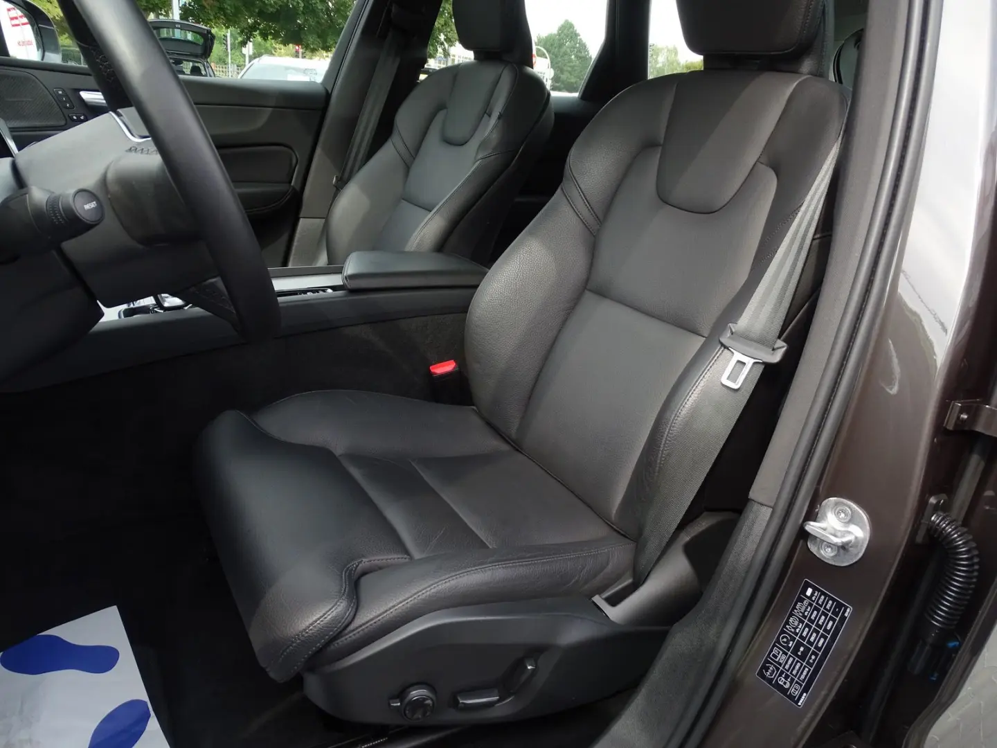 XC60 2.0 Aut. LED ACC Navi Pano