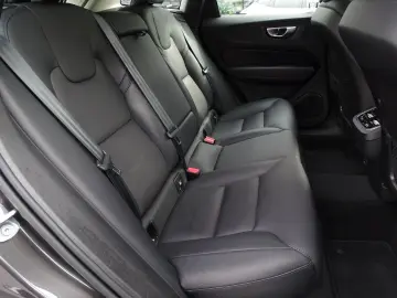 XC60 2.0 Aut. LED ACC Navi Pano