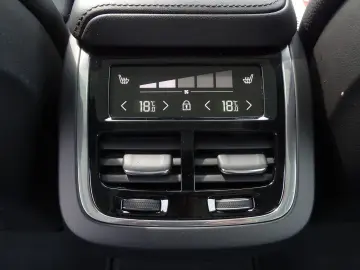 XC60 2.0 Aut. LED ACC Navi Pano