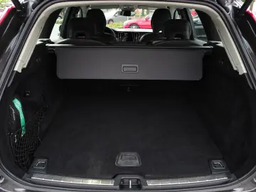 XC60 2.0 Aut. LED ACC Navi Pano