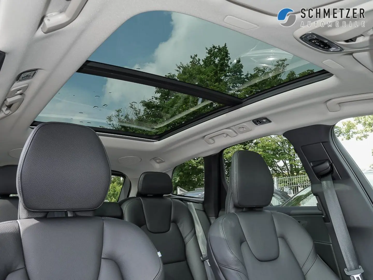 XC60+B4+AWD+GT+R-Kam+MomentumPro+Frontscheibenh+