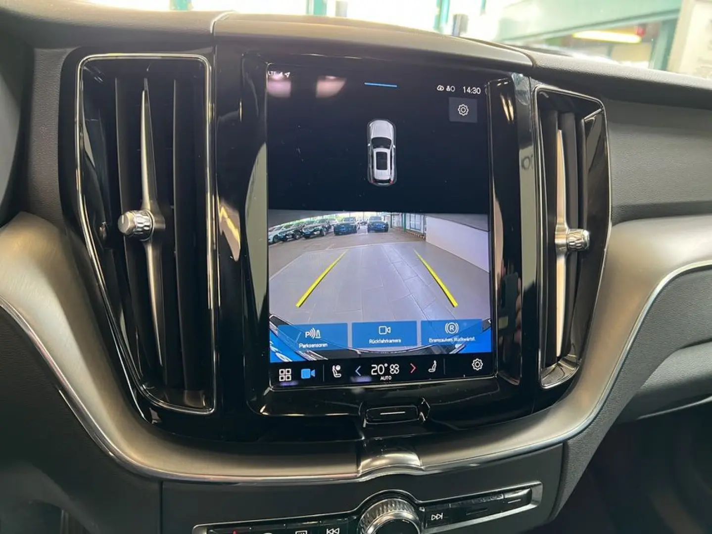 XC60 B4 Core Aut PilotAssist BLIS Google-Navi LE
