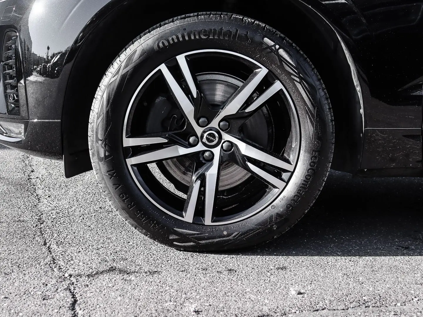 XC60 R Design 2WD B4 Diesel EU6d digitales Cockp