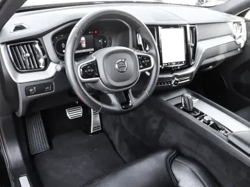 XC60 R Design 2WD B4 Diesel EU6d digitales Cockp