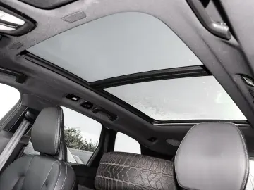 XC60 R Design 2WD B4 Diesel EU6d digitales Cockp