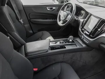 XC60 Momentum Pro AWD B4 Diesel EU6d AHK Digital