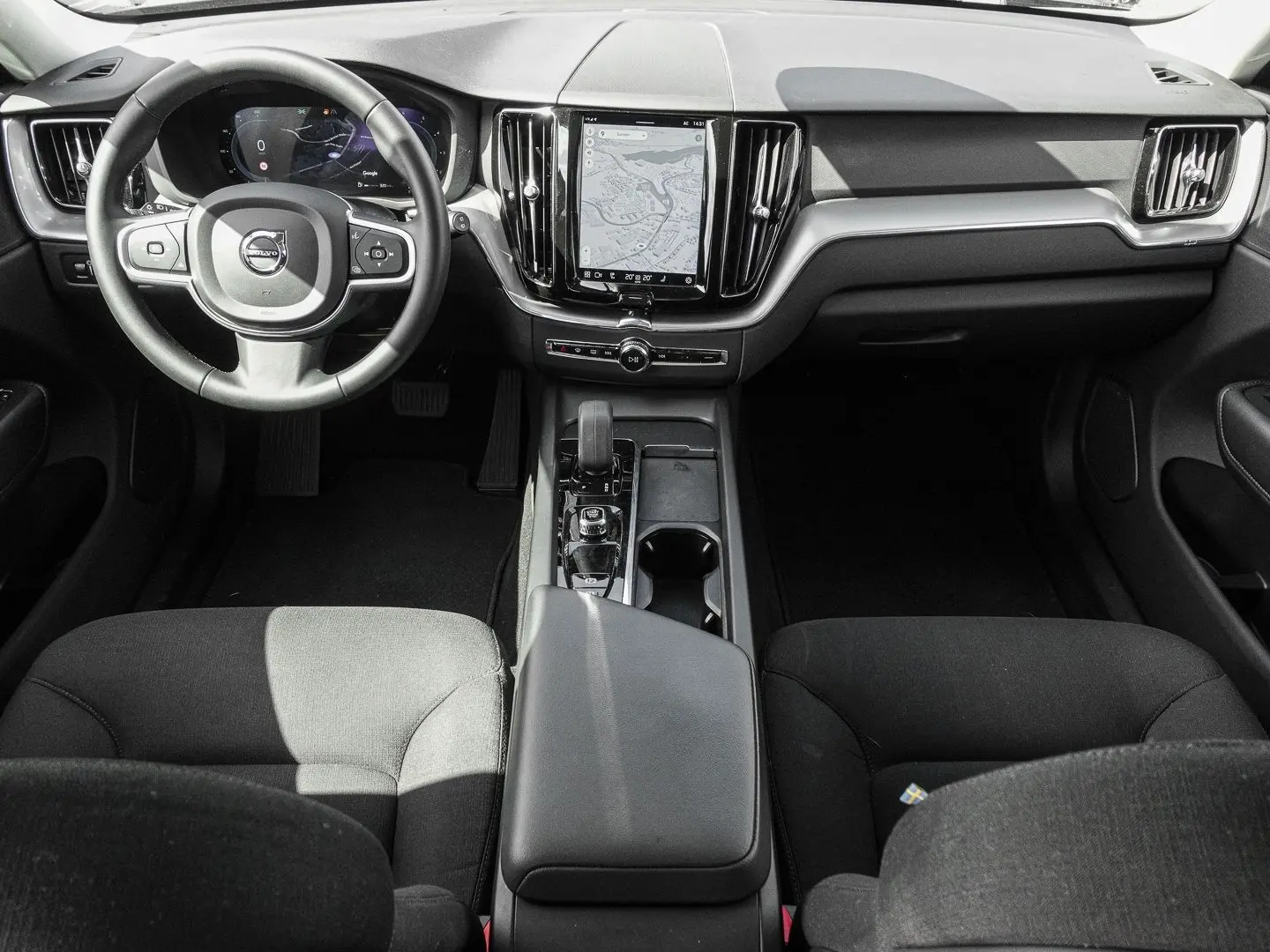 XC60 Momentum Pro AWD B4 Diesel EU6d AHK Digital