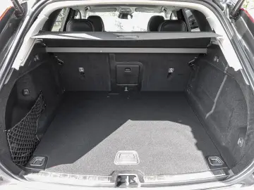 XC60 Momentum Pro AWD B4 Diesel EU6d AHK Digital