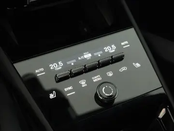 Cayenne Chrono Pano BOSE Inno Sportabgas 22