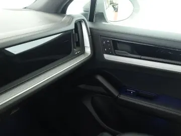 Cayenne Chrono Pano BOSE Inno Sportabgas 22