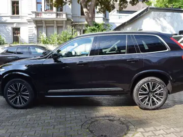 XC90 T8Plus Bright Recharge,360°K.Pano,20