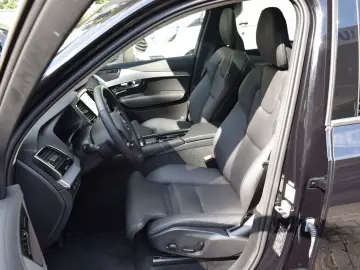 XC90 T8Plus Bright Recharge,360°K.Pano,20