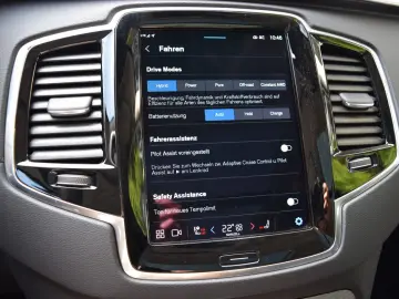 XC90 T8Plus Bright Recharge,360°K.Pano,20