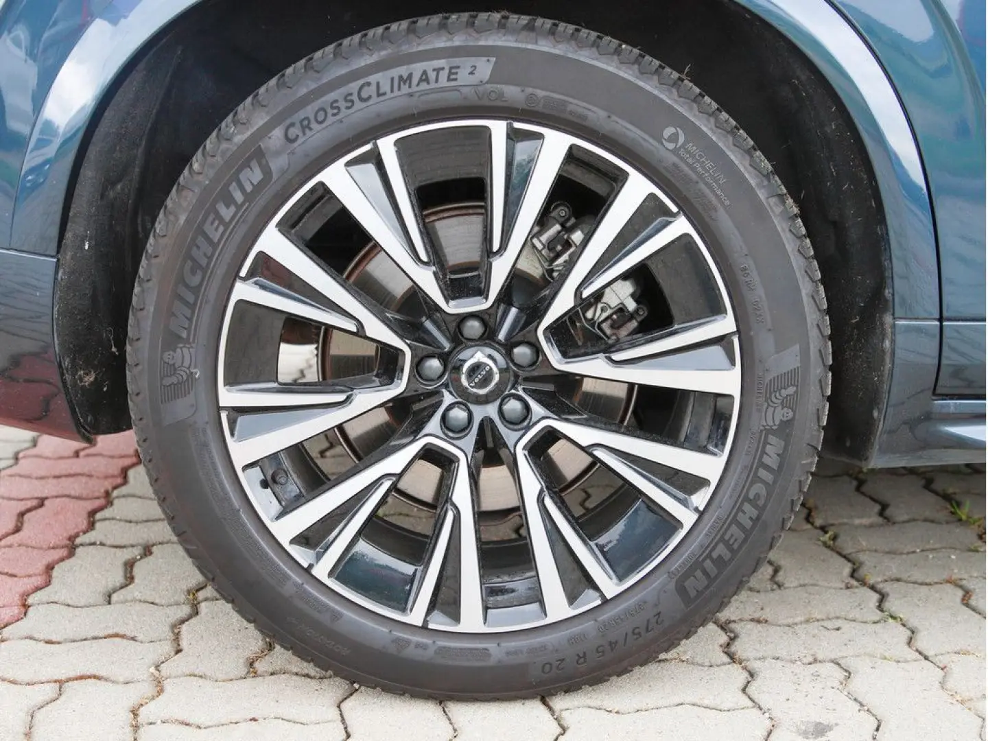XC90 2.0 Ultimate Bright Recharge PHEV AWD PANO