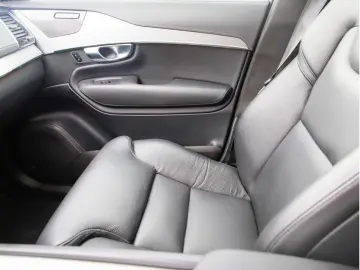 XC90 2.0 Ultimate Bright Recharge PHEV AWD PANO
